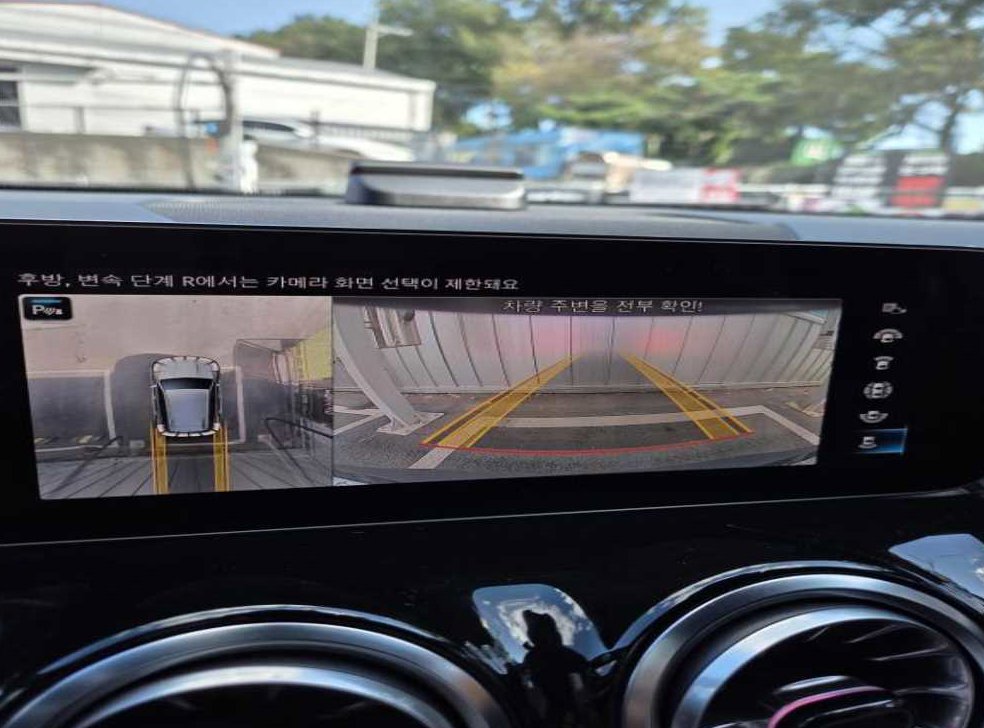 벤츠 EQB EQB 300 4MATIC AMG 라인 사진 11