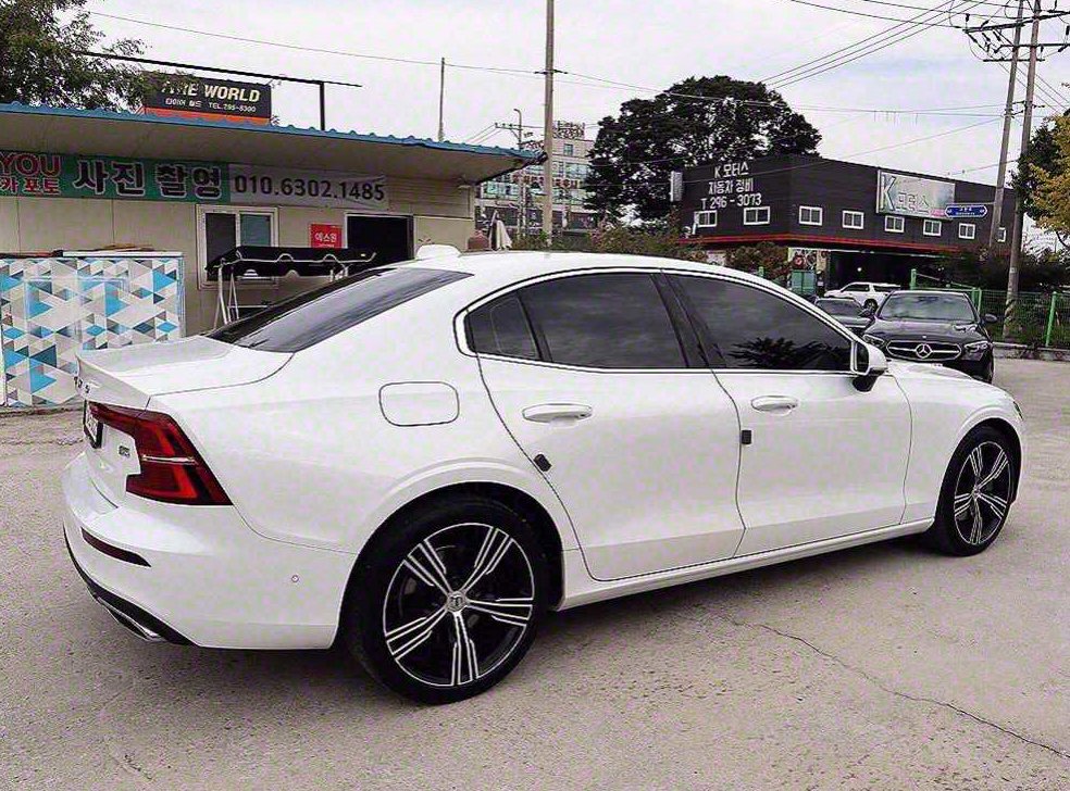 볼보 S60 B5 인스크립션 사진 3