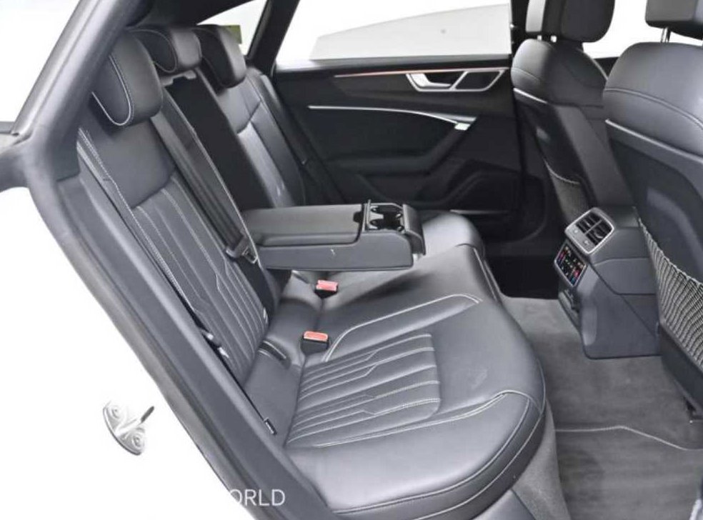 아우디 A7 55 TFSI 콰트로 프리미엄 사진 12