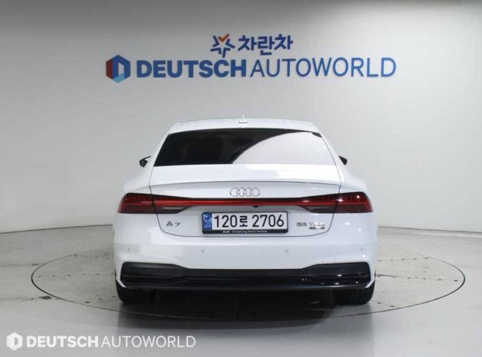 아우디 A7 55 TFSI 콰트로 프리미엄 사진 4