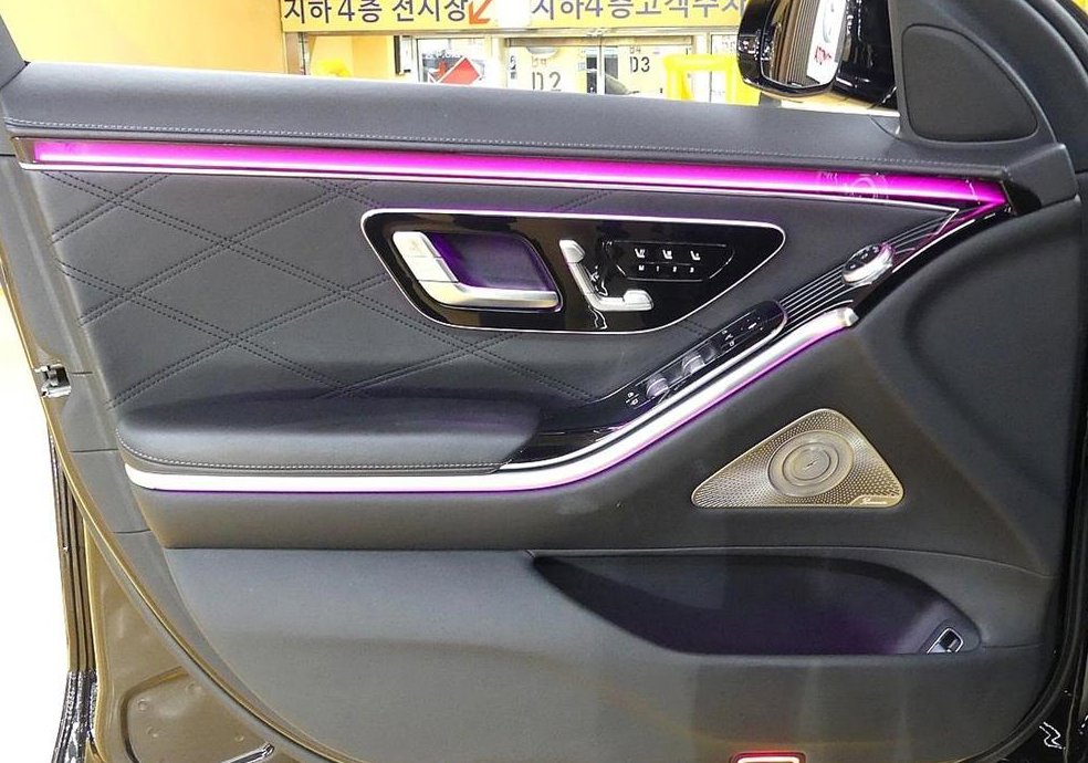 벤츠 S 클래스 마이바흐 S580 4MATIC 사진 11