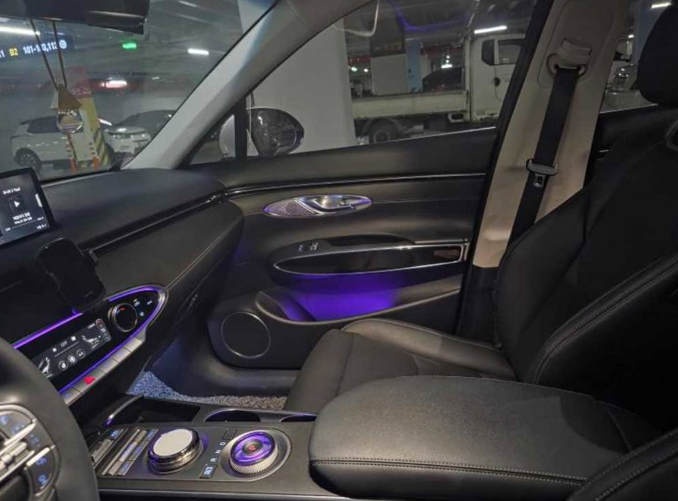 제네시스 GV70 2.5T 가솔린 AWD 사진 14