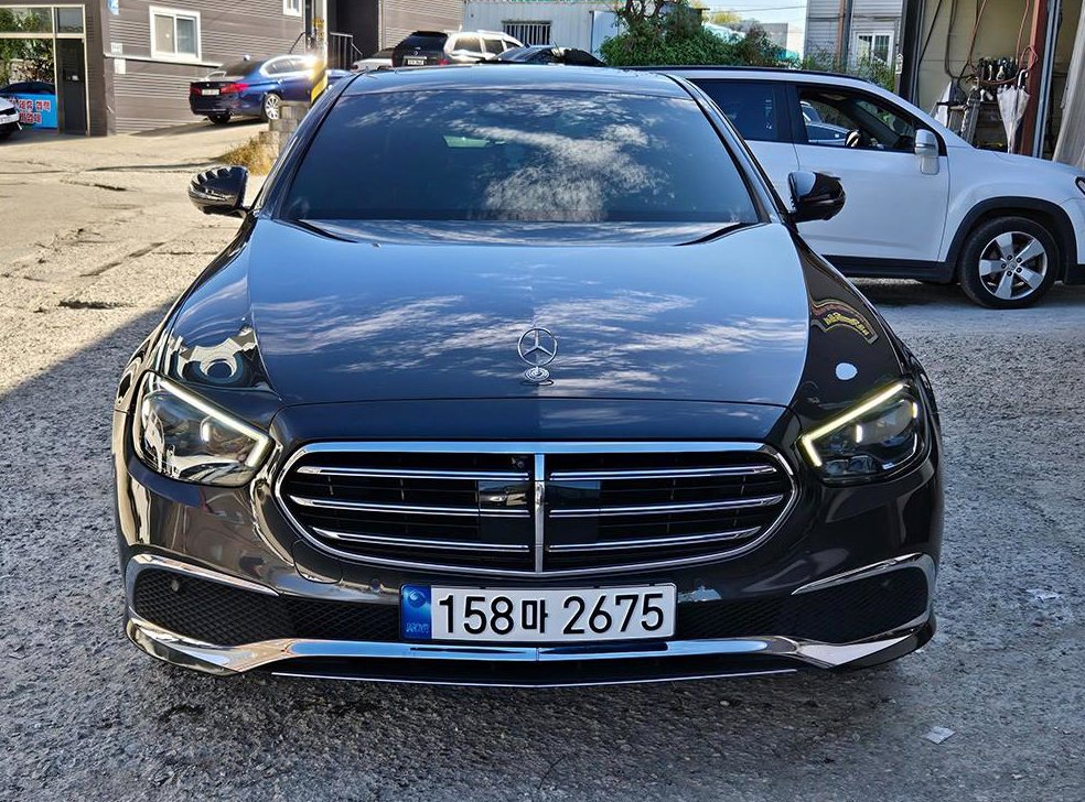 벤츠 E 클래스 E220d 4MATIC 익스클루시브