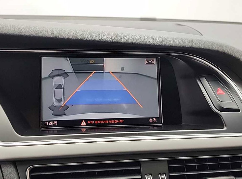 아우디 A4 2.0 TDI 콰트로 사진 16