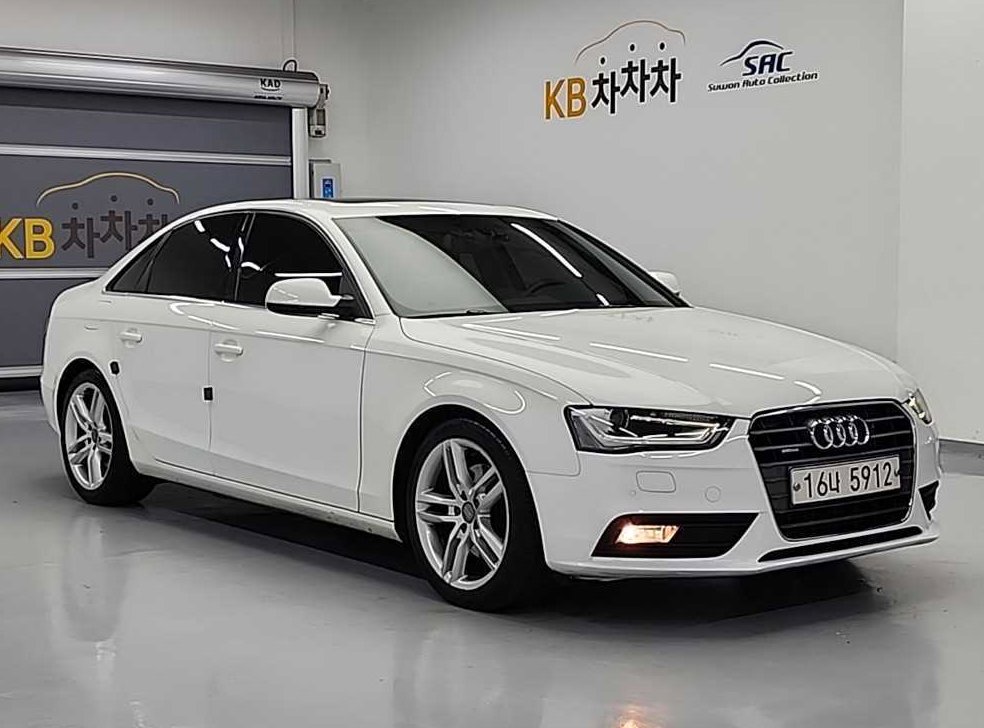 아우디 A4 2.0 TDI 콰트로 사진 4