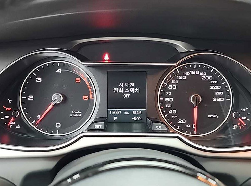 아우디 A4 2.0 TDI 콰트로 사진 6
