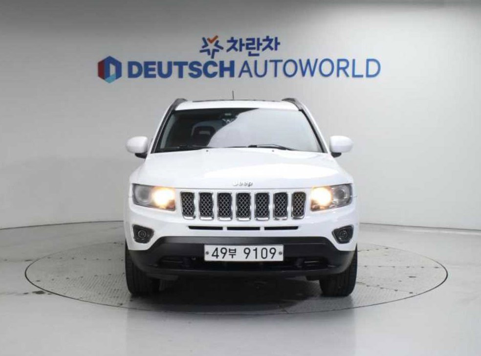 지프 컴패스 2.4 리미티드 사진 3