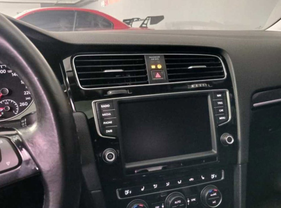 폭스바겐 골프 2.0 TDI 사진 13