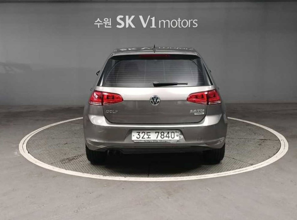 폭스바겐 골프 2.0 TDI 사진 2
