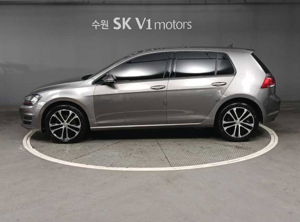 폭스바겐 골프 2.0 TDI 사진 3