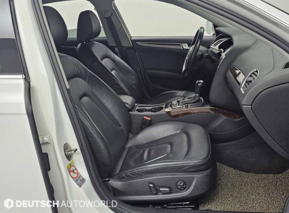 아우디 A4 2.0 TFSI 콰트로 사진 10