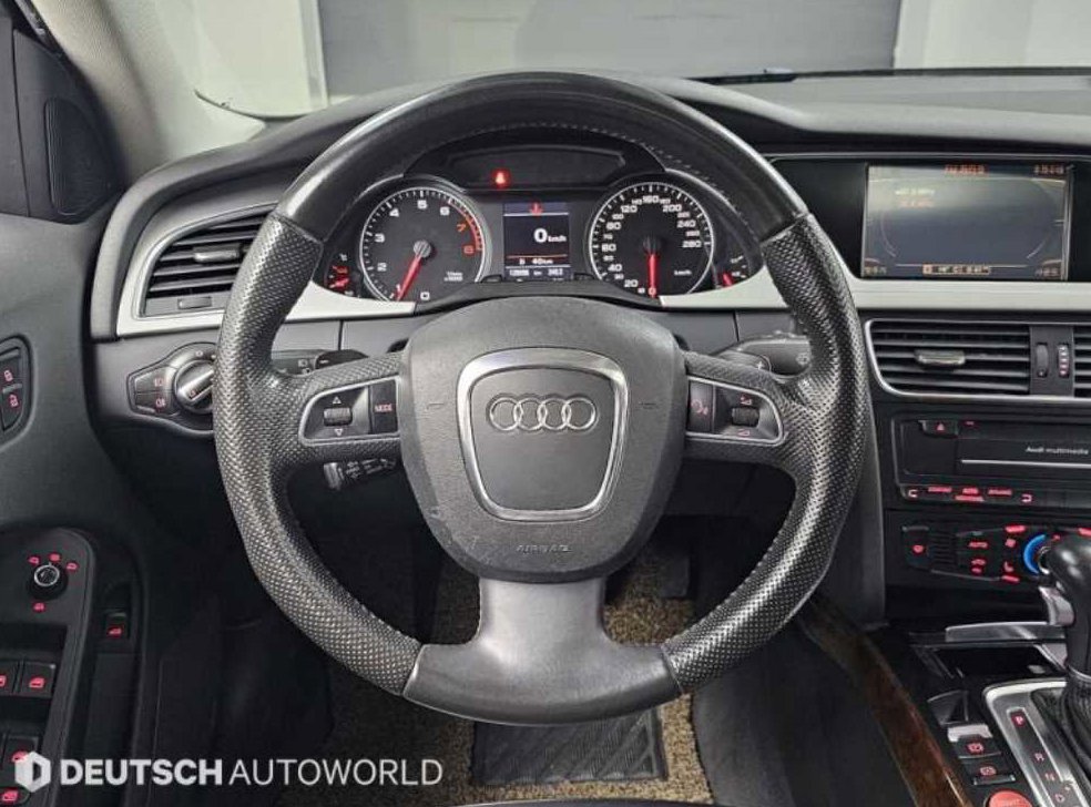 아우디 A4 2.0 TFSI 콰트로 사진 13