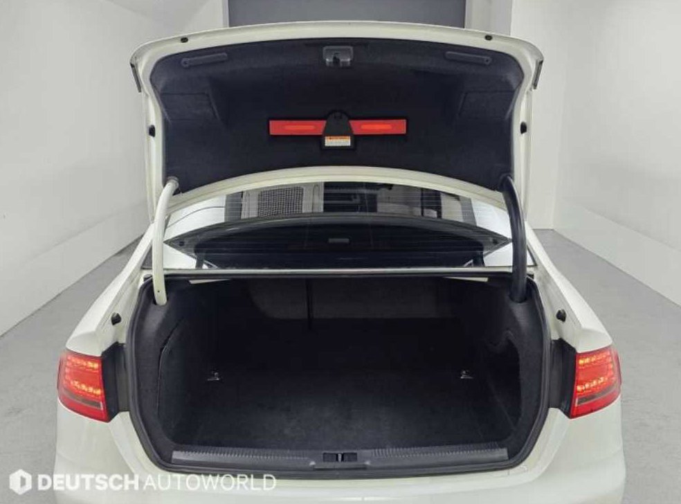 아우디 A4 2.0 TFSI 콰트로 사진 20
