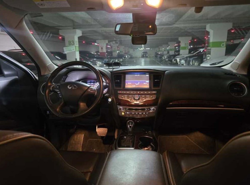 인피니티 QX 3.5 AWD 사진 10