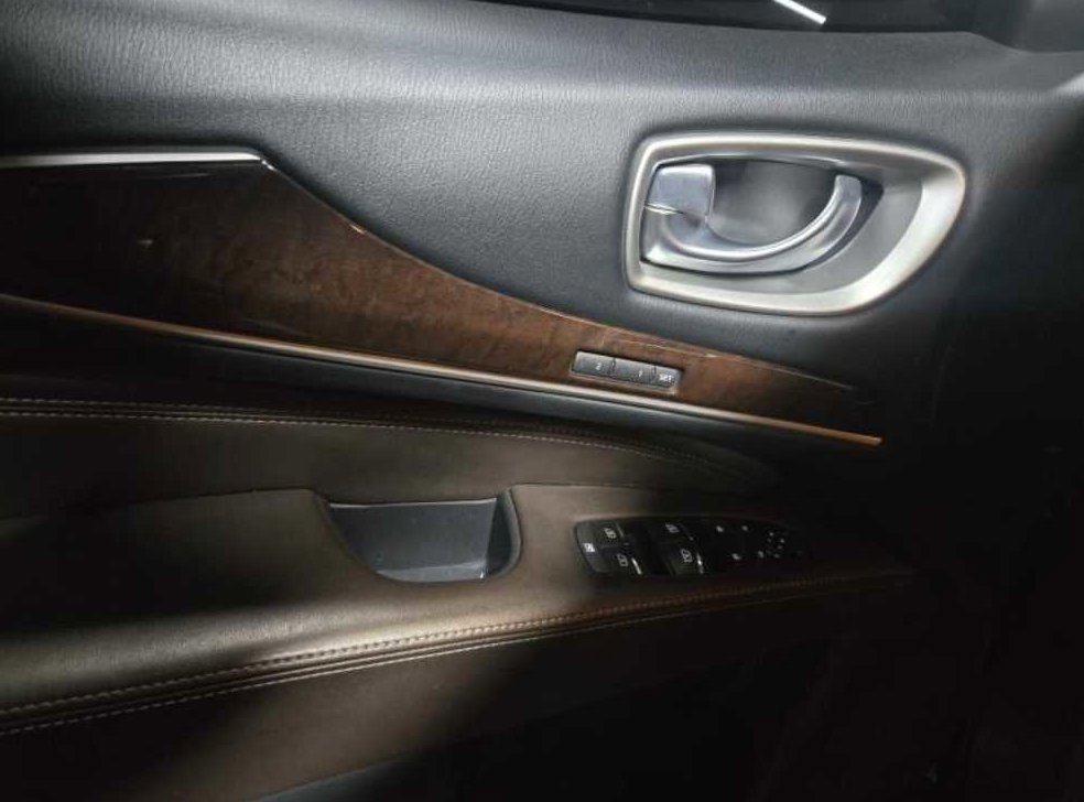 인피니티 QX 3.5 AWD 사진 15