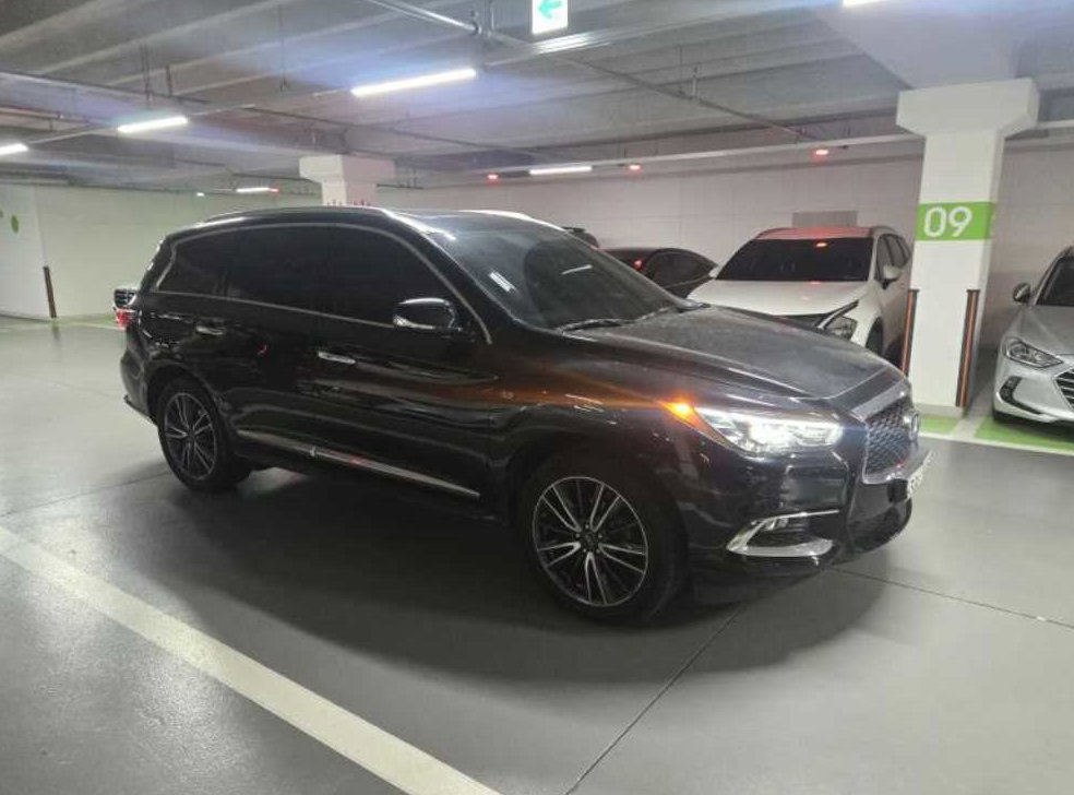 인피니티 QX 3.5 AWD 사진 4