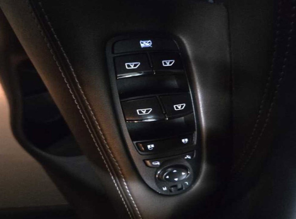 인피니티 QX 3.5 AWD 사진 6