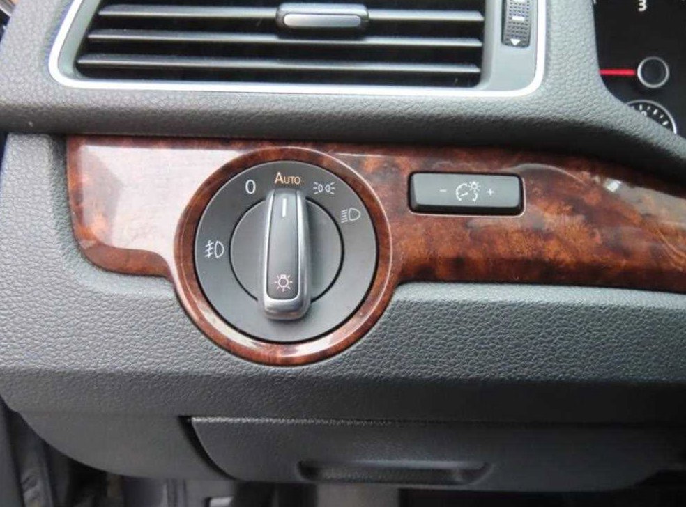 폭스바겐 파사트 2.0 TDI 사진 11