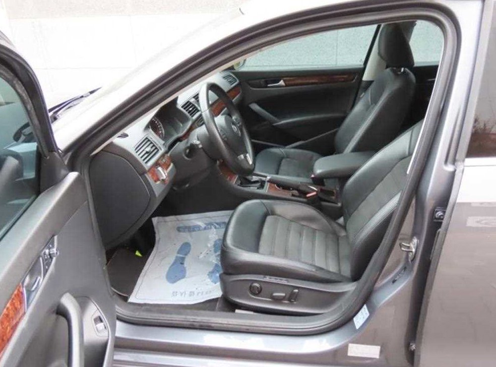 폭스바겐 파사트 2.0 TDI 사진 13