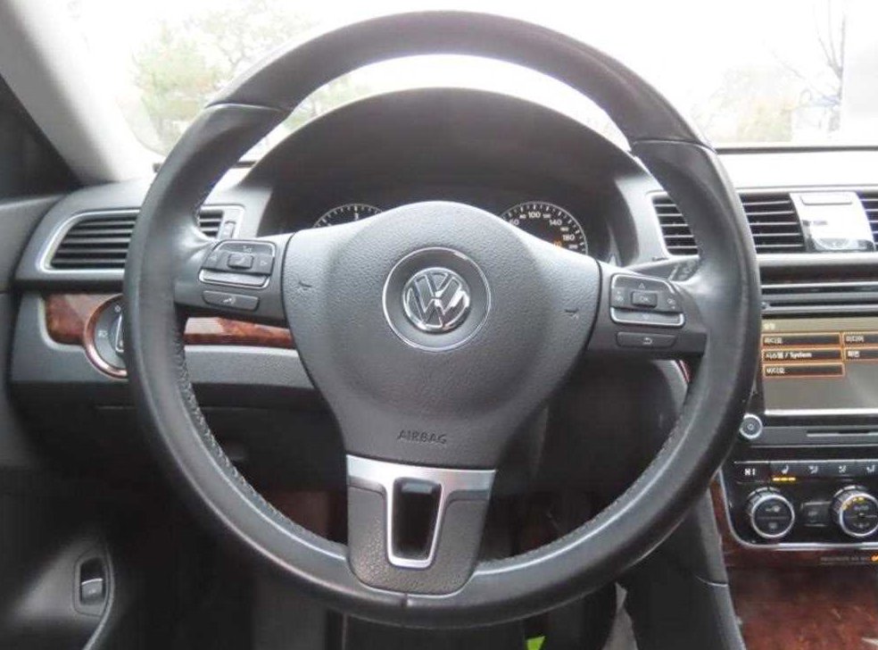 폭스바겐 파사트 2.0 TDI 사진 16