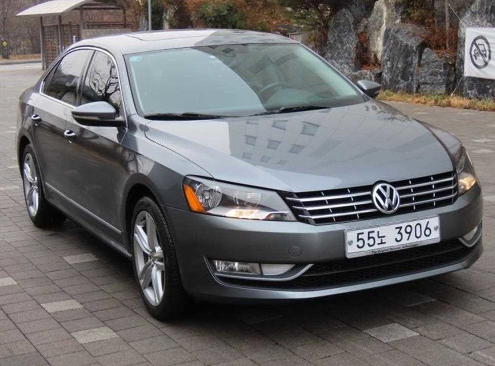폭스바겐 파사트 2.0 TDI 사진 2