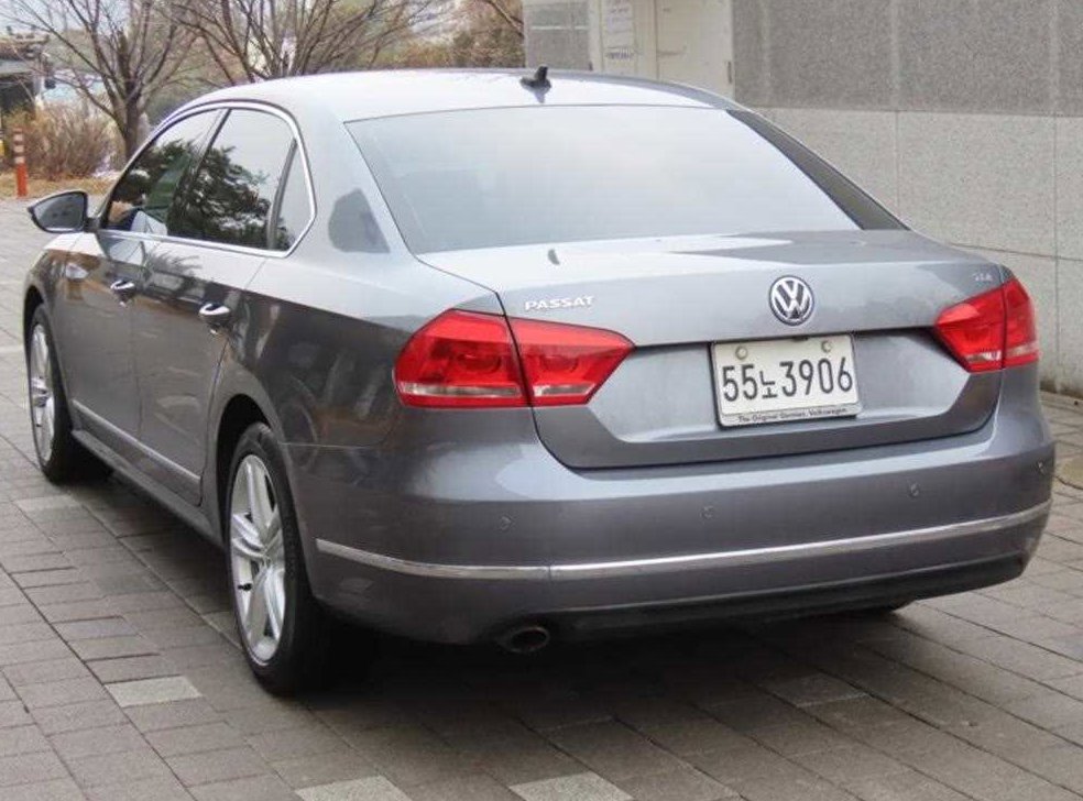 폭스바겐 파사트 2.0 TDI 사진 4