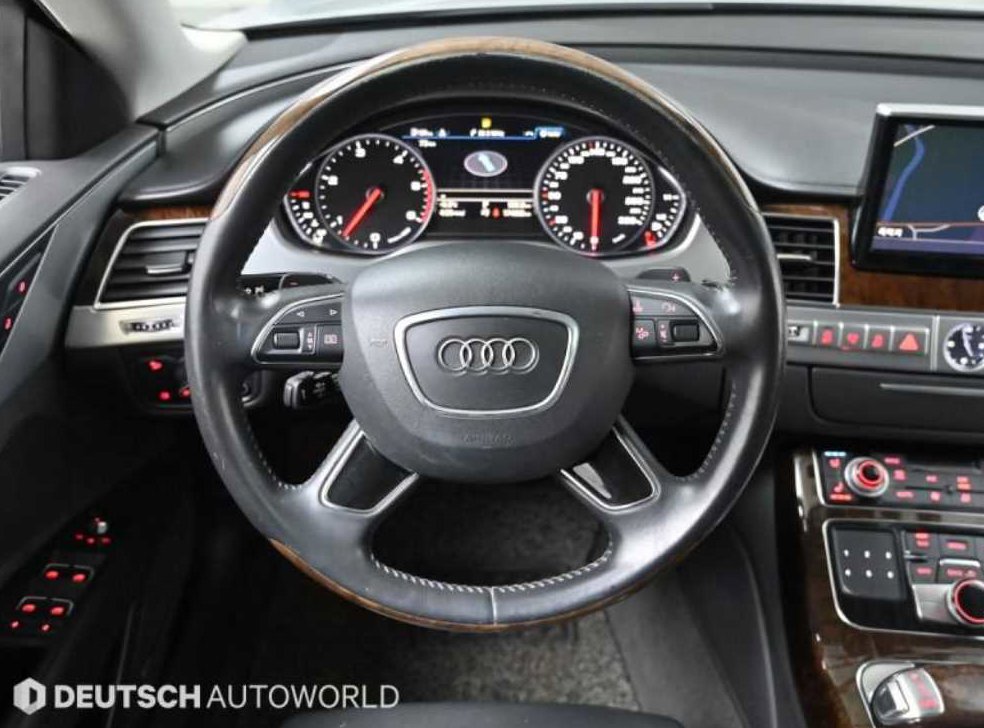 아우디 A8 4.2 TDI 콰트로 사진 13