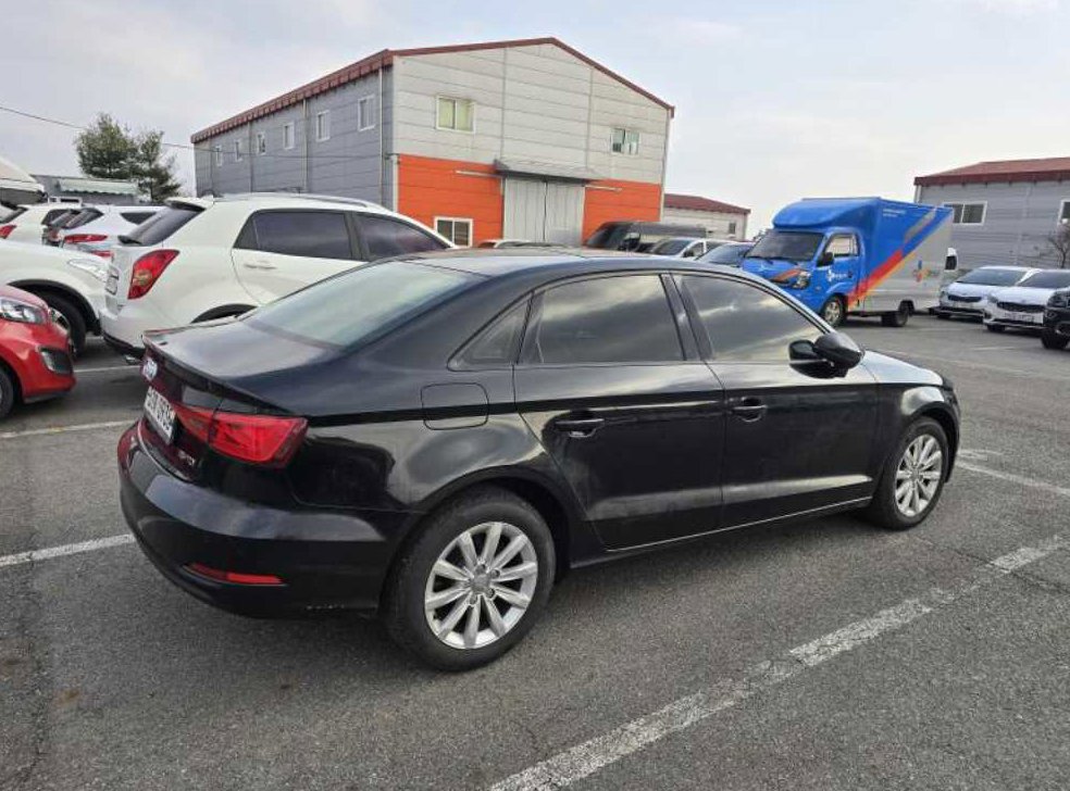 아우디 A3 25 TDI 사진 4