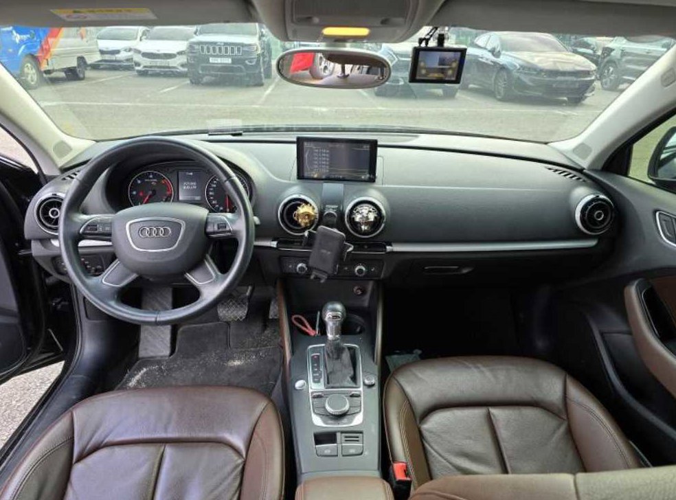 아우디 A3 25 TDI 사진 8