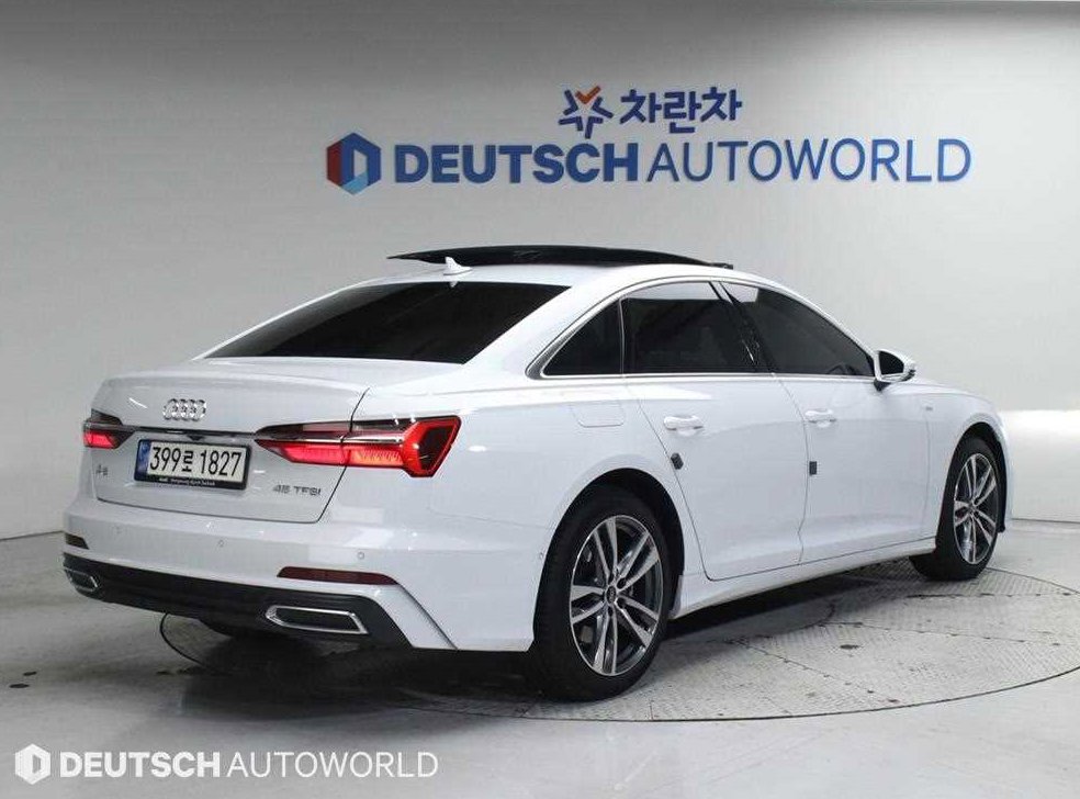 아우디 A6 45 TFSI 사진 2