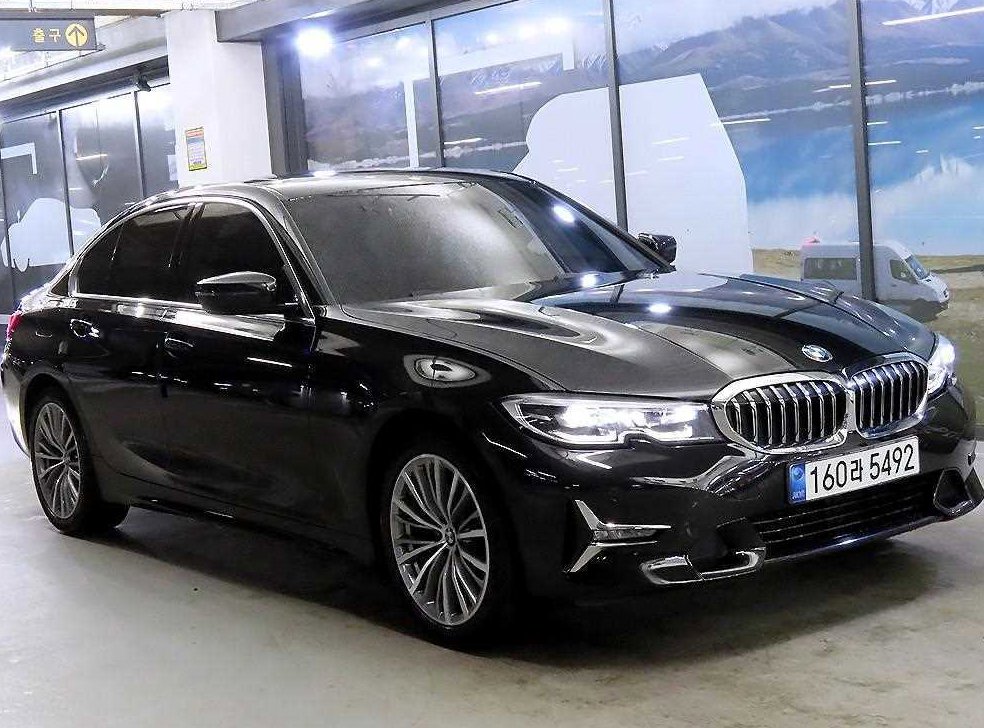 BMW 3시리즈 320i 럭셔리
