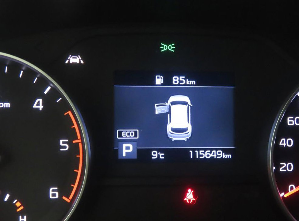 기아 스포티지 2.0 디젤 2WD 사진 8