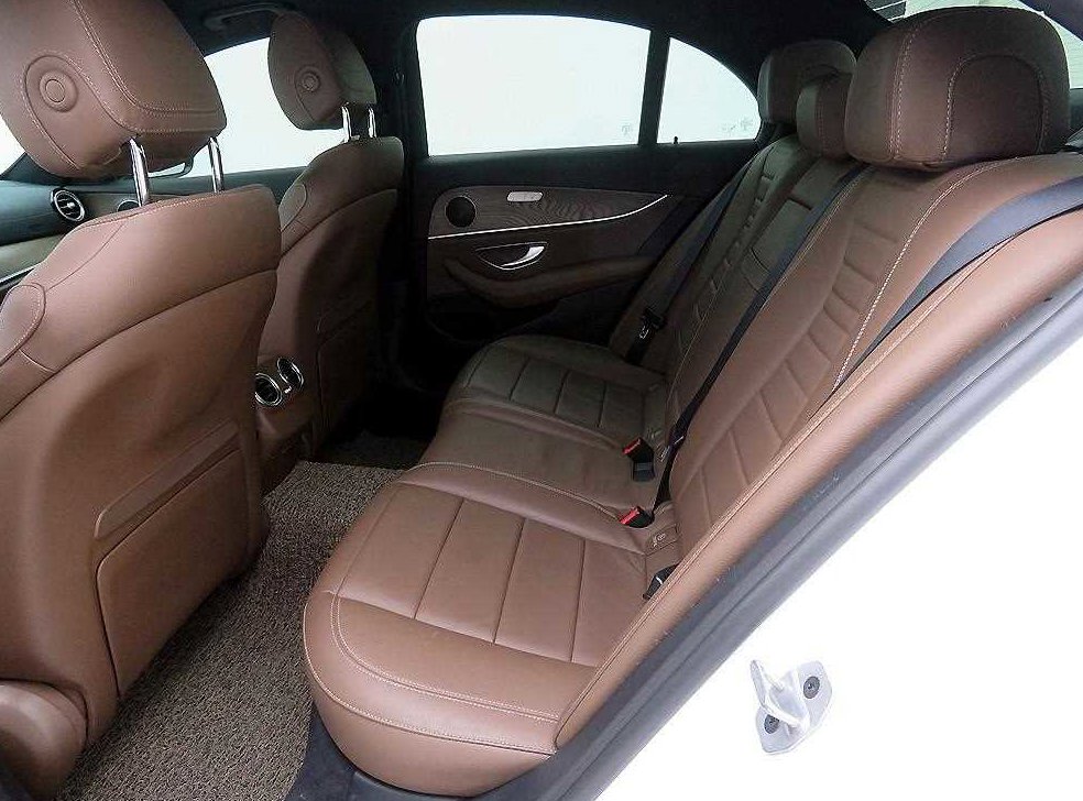 벤츠 E 클래스 E250 익스클루시브 사진 7