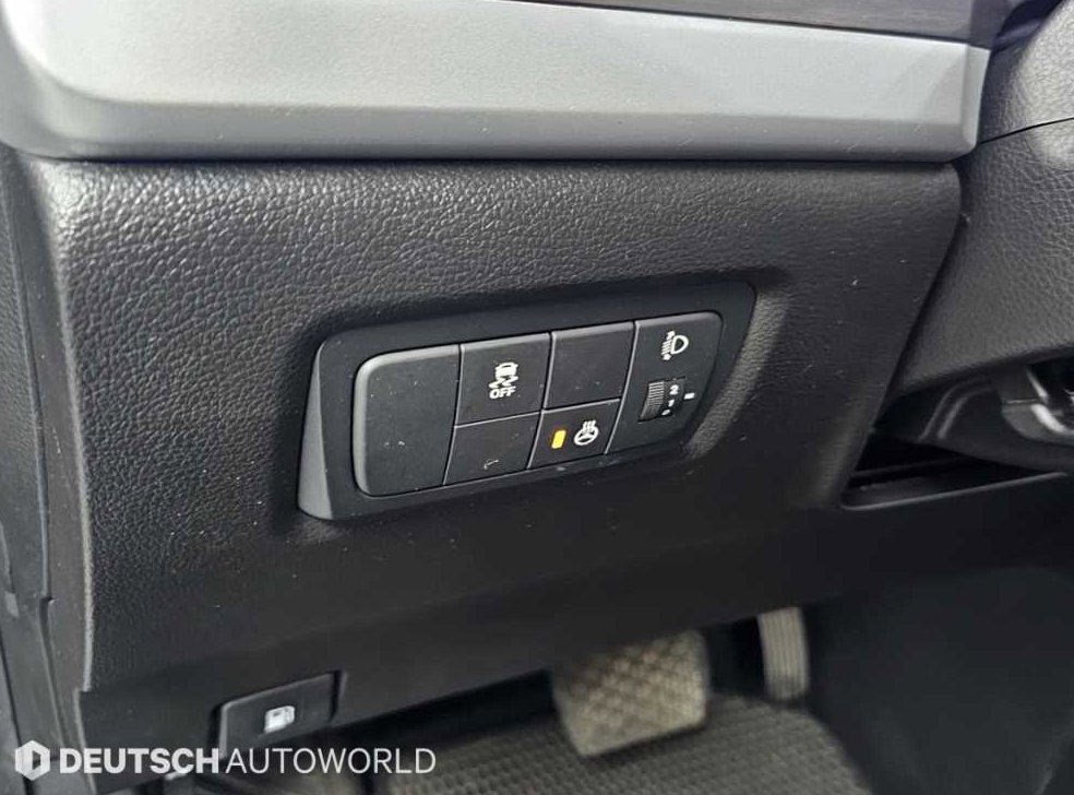 KG모빌리티(쌍용)  코란도 2WD 2.0 RX 사진 16