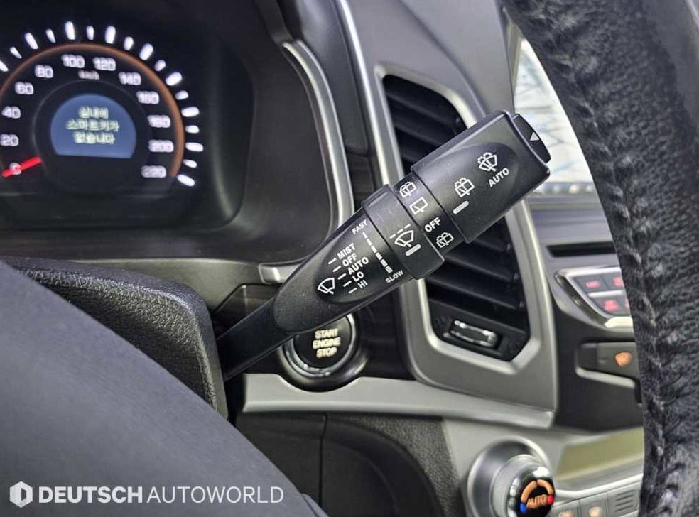 KG모빌리티(쌍용)  코란도 2WD 2.0 RX 사진 18