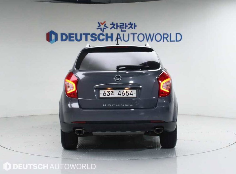 KG모빌리티(쌍용)  코란도 2WD 2.0 RX 사진 4