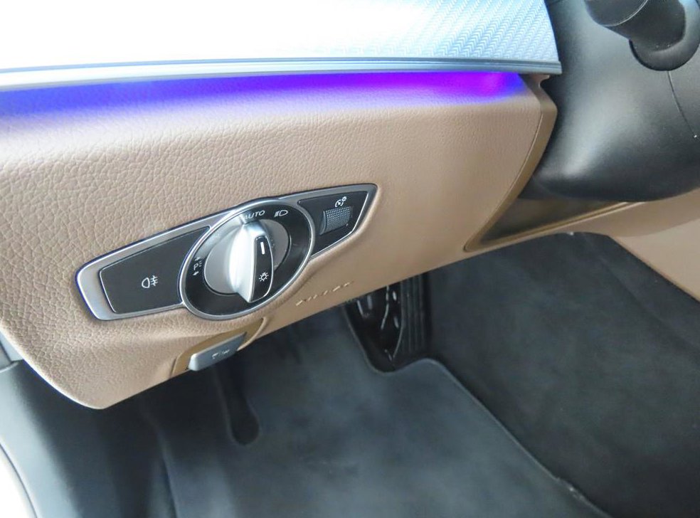 벤츠 E 클래스 E350 4MATIC 아방가르드 사진 11