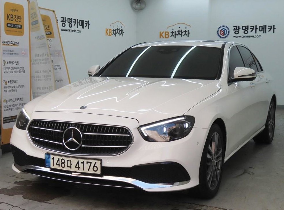벤츠 E 클래스 E350 4MATIC 아방가르드 사진 2