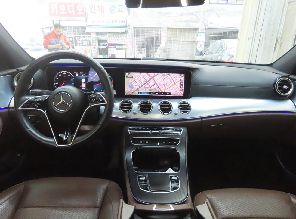 벤츠 E 클래스 E350 4MATIC 아방가르드 사진 7