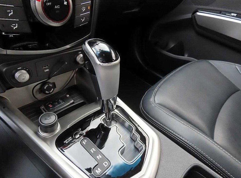 KG모빌리티(쌍용)  티볼리 가솔린 2WD 1.6 VX 사진 11