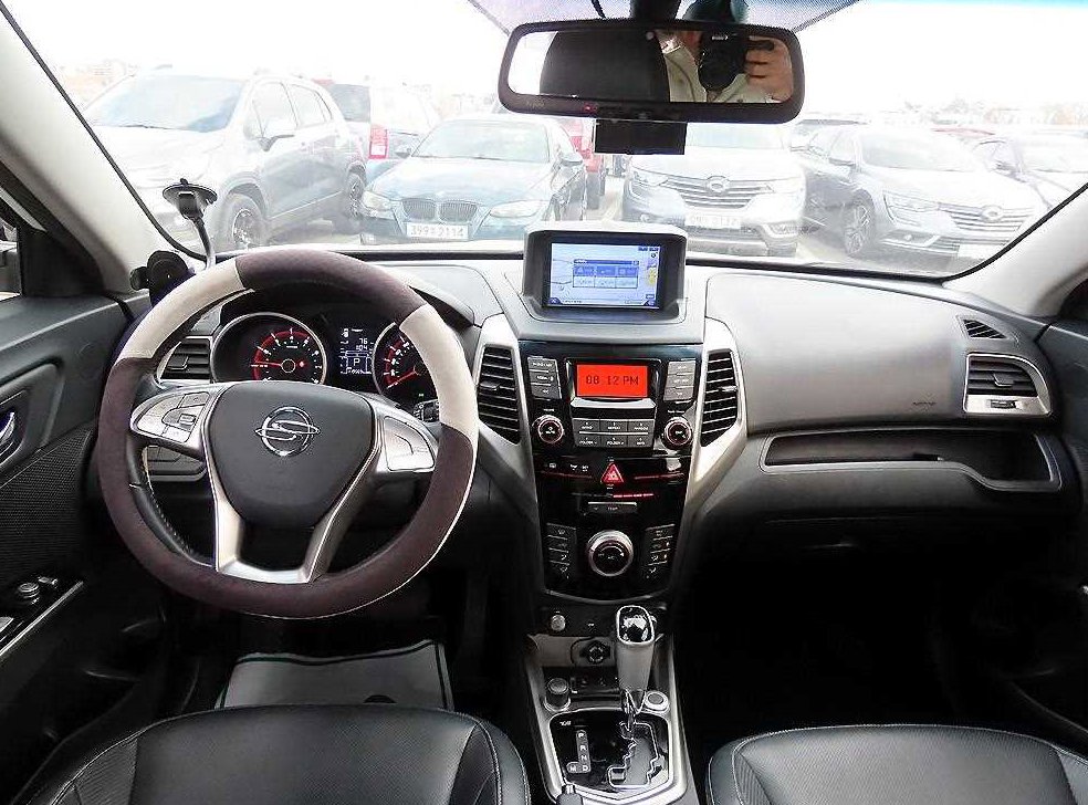 KG모빌리티(쌍용)  티볼리 가솔린 2WD 1.6 VX 사진 9