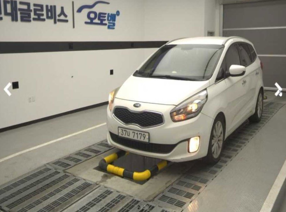 기아 카렌스 1.7 VGT 프레스티지