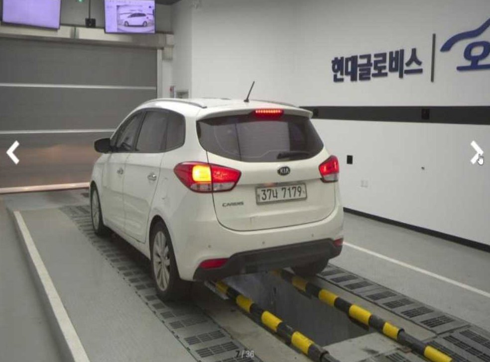 기아 카렌스 1.7 VGT 프레스티지 사진 2