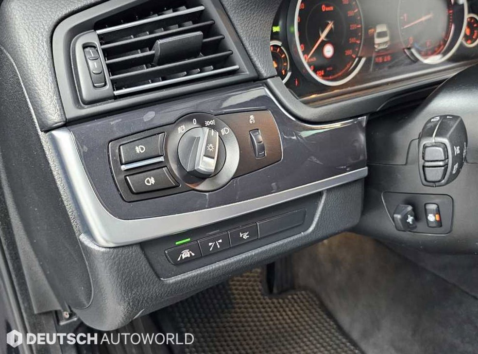 BMW 5시리즈 530d xDrive 사진 17