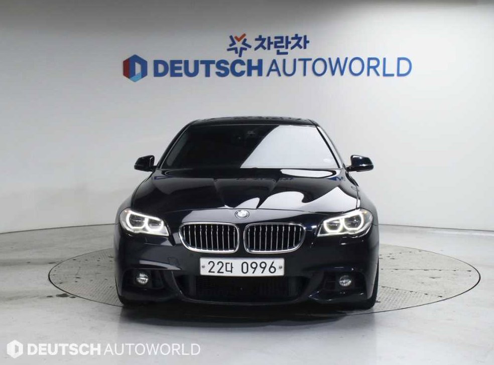 BMW 5시리즈 530d xDrive 사진 3