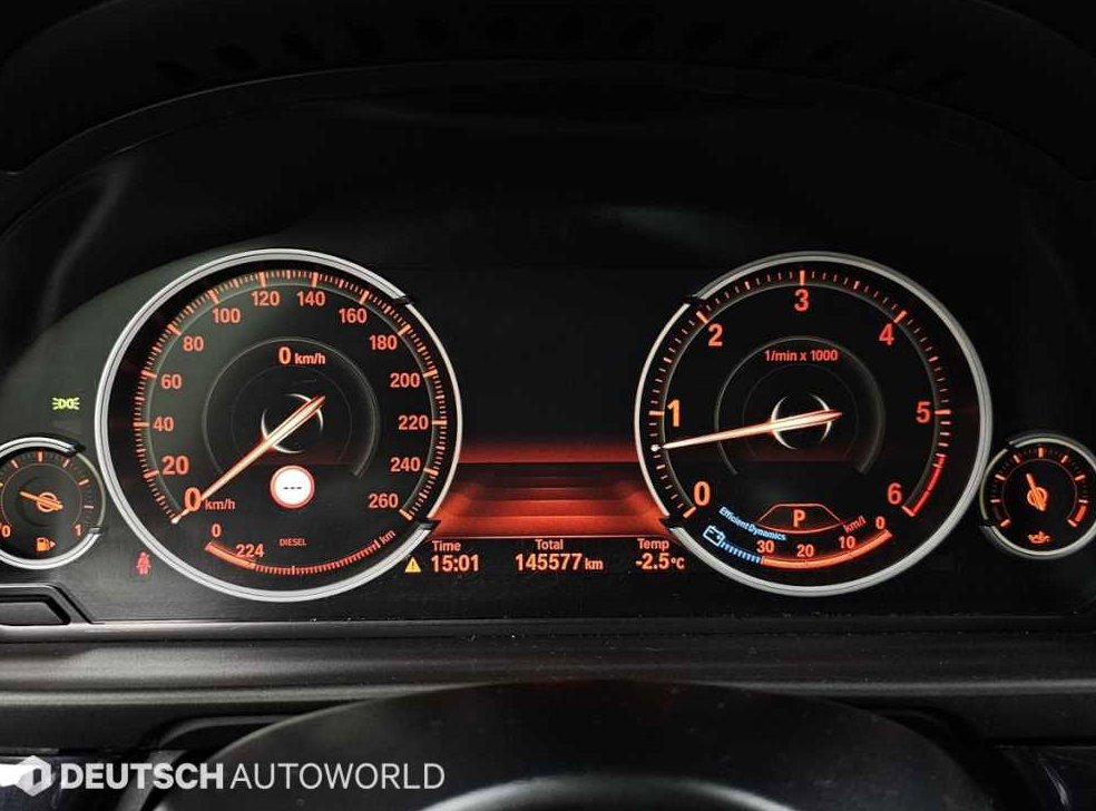 BMW 5시리즈 530d xDrive 사진 8
