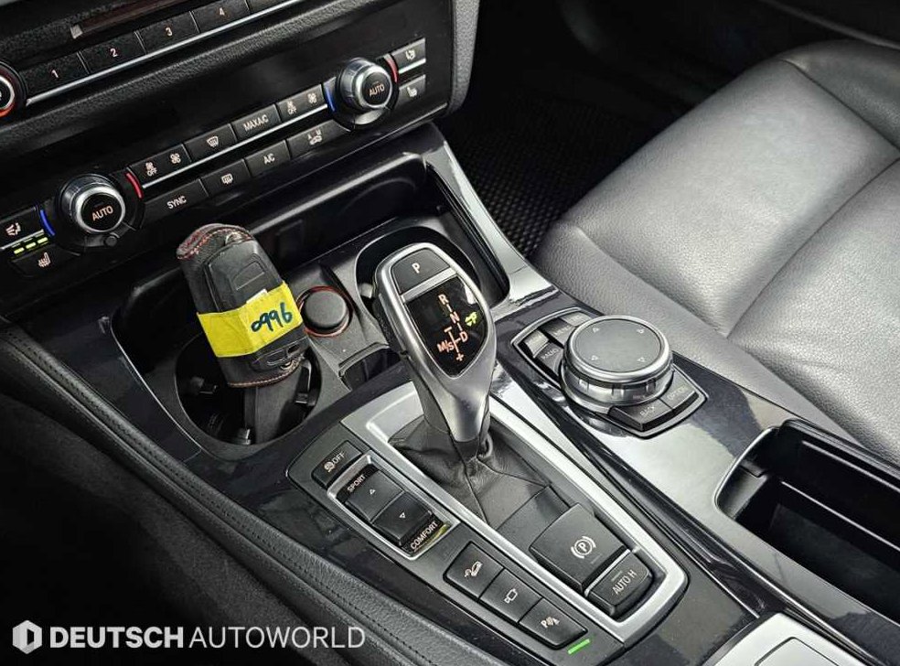 BMW 5시리즈 530d xDrive 사진 9