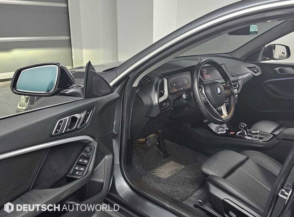 BMW 2시리즈 220i M 스포츠 사진 11