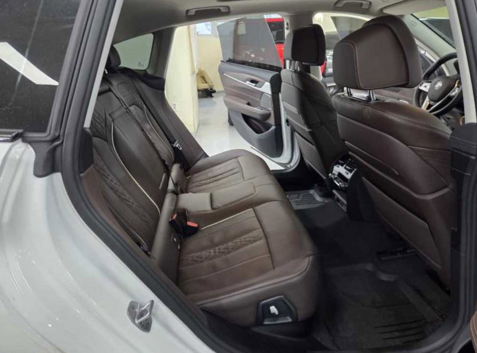 BMW 그란투리스모 630i xDrive M 스포츠 사진 6