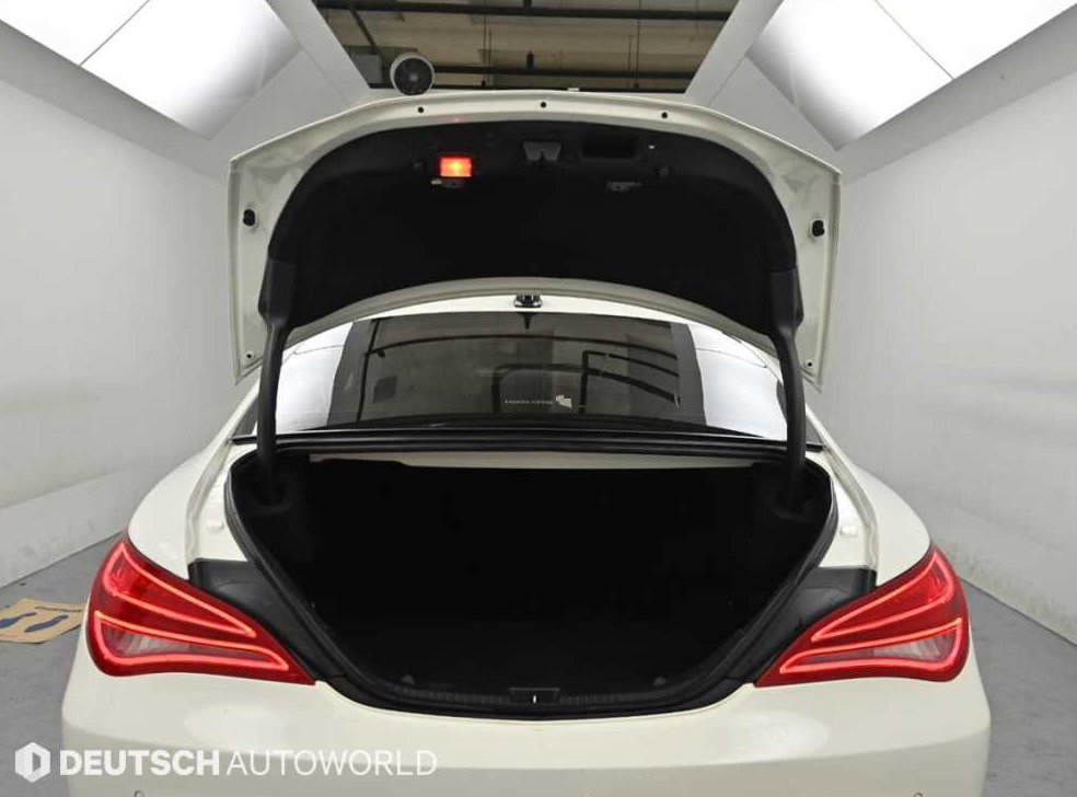 벤츠 CLA 클래스 CLA 200 CDI 사진 20